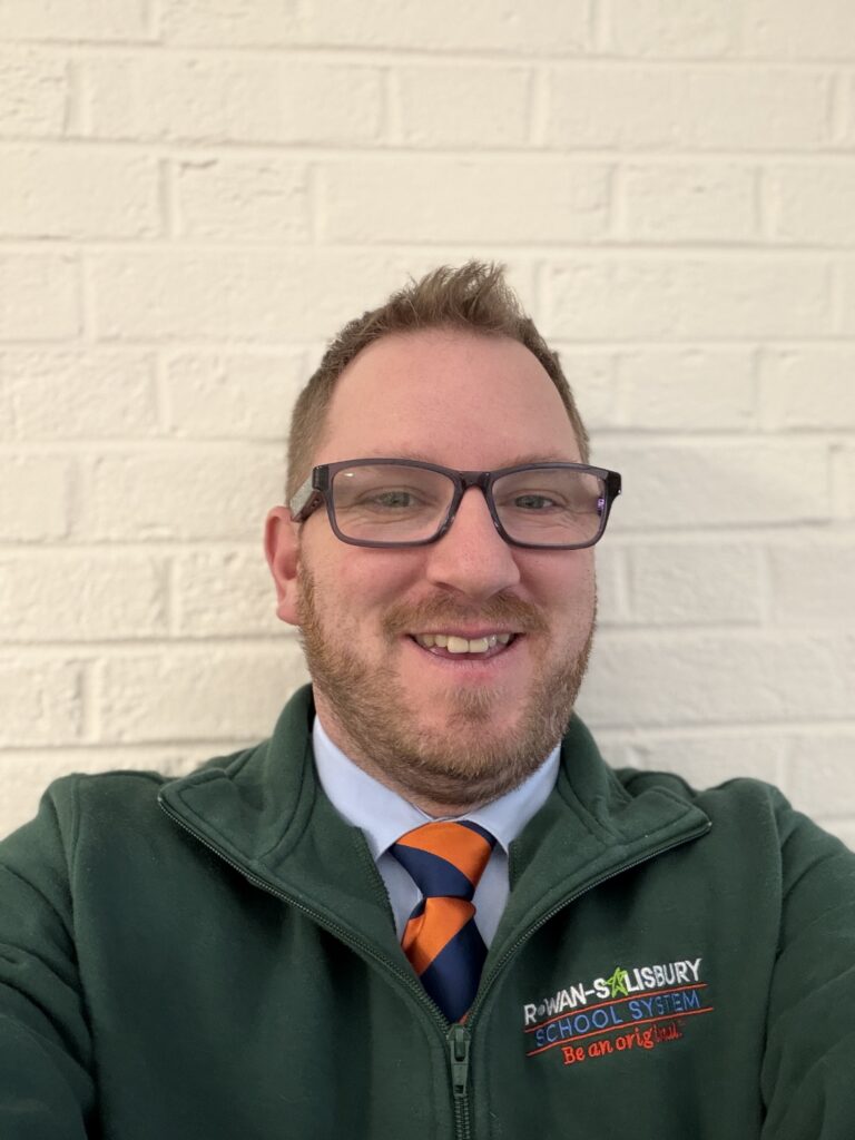 Damien J. Akelman